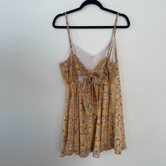 ⭐️ Floral Picnic Summer Tie Bow Adjustable Skater Babydoll Boho Mini Hip Dress - Picture 4 of 8